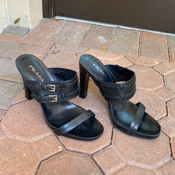 Prada slip on sandal with 4.5 inch heel - Picture 2 of 3